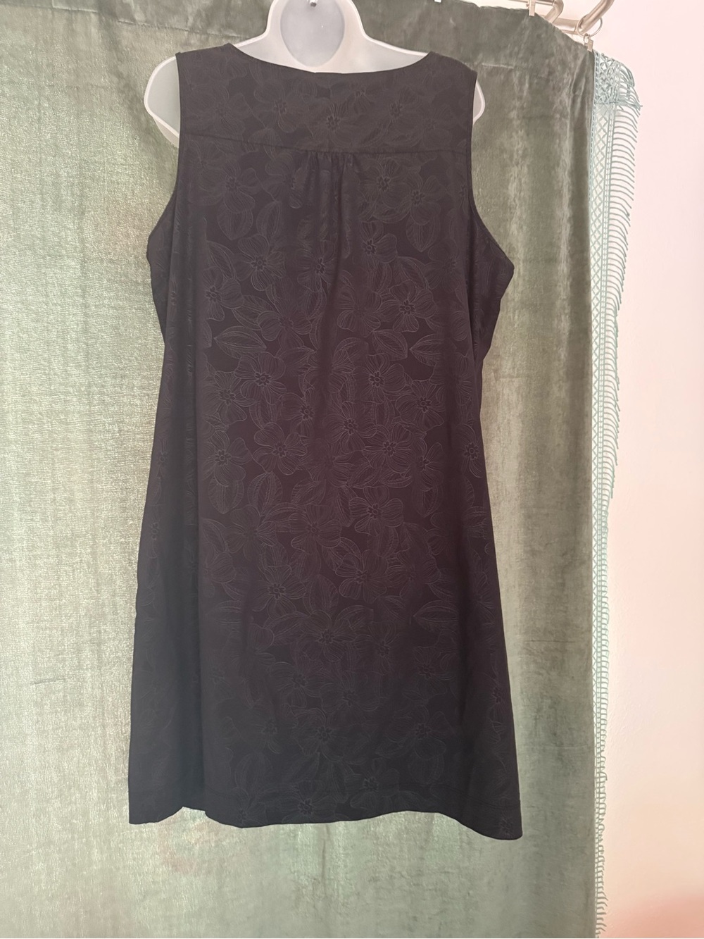 REI Sleeveless Cowl Neck Floral Dress in Black -XL - Picture 2 of 4